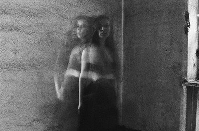 » #3/5 « / A ghost story / Blog post by <a href="https://strkng.com/en/photographer/doreen+seifert/">Photographer Doreen Seifert</a> / 2020-07-27 16:41