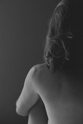 Der Morgen VII / Menschen / woman,skin,hair,back,arm,thigh,shoulder