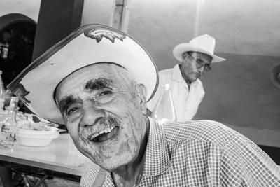 Smile / Documentary / oaxaca,mezcal,man