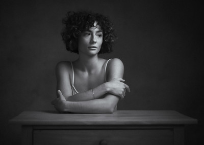 » #5/7 « / An einem Tisch / Feedback post by <a href="https://strkng.com/en/photographer/lichtundnicht/">Photographer LICHTundNICHT</a> / 2023-01-14 15:22