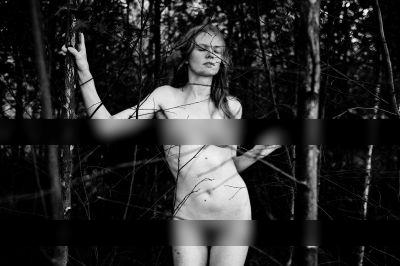 Dark Woods / Nude  photography by Model DovileParis ★17 | STRKNG