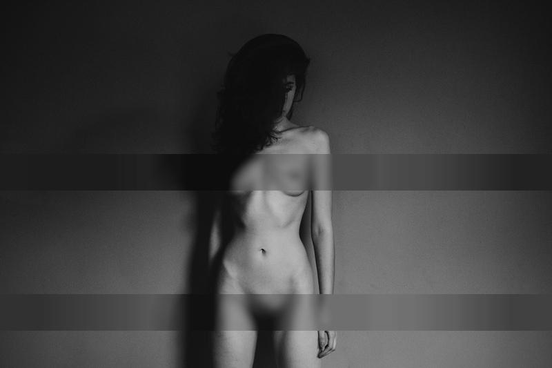 The wait / Nude  Fotografie von Fotografin CyanideMishka ★51 | STRKNG