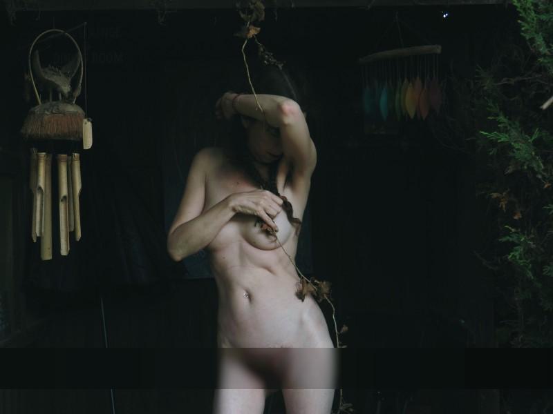 Tales from the woodshed. / Nude  photography by Photographer Eliza Loveheart ★14 | STRKNG