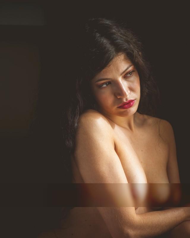 By the window / Nude  photography by Photographer Leonid Shraybman | STRKNG