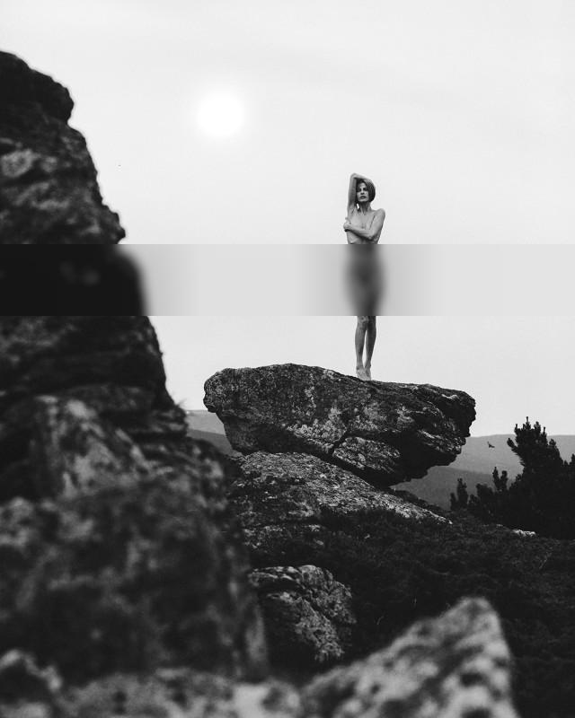 the Sensibility of Stones II / Nude  Fotografie von Fotograf Moga Alexandru ★9 | STRKNG