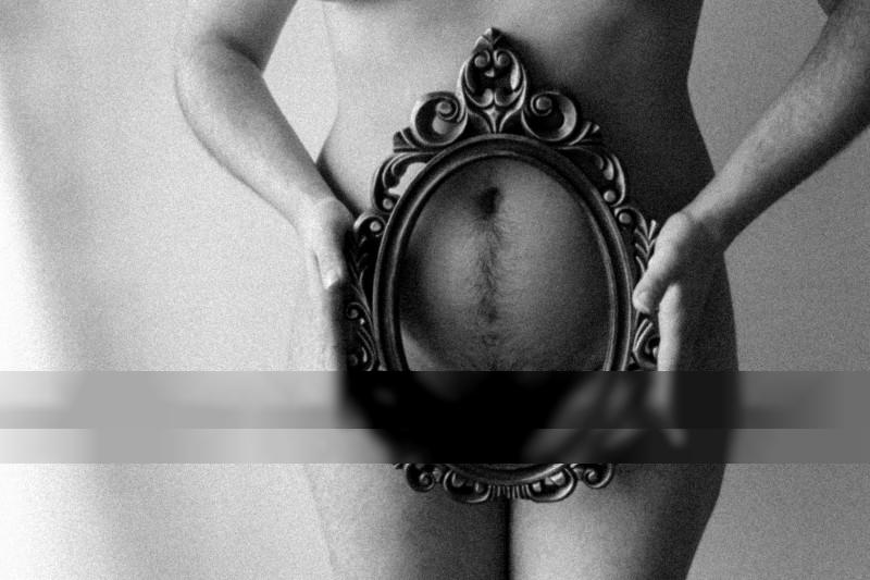 Mirror Mirror / Schwarz-weiss  Fotografie von Fotografin Raquel Simba ★4 | STRKNG