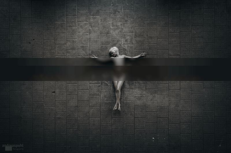 all is lost / Nude  Fotografie von Fotograf Andreas Puhl ★105 | STRKNG