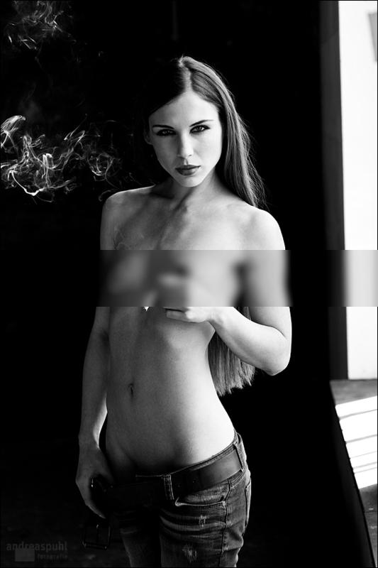 don't whisper / Nude  Fotografie von Fotograf Andreas Puhl ★105 | STRKNG