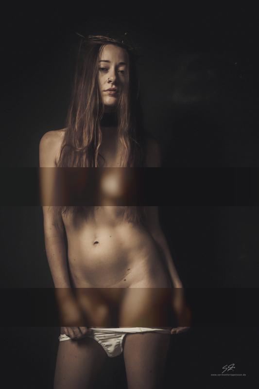 f*ck me j*sus! - &copy; André Leischner | Nude
