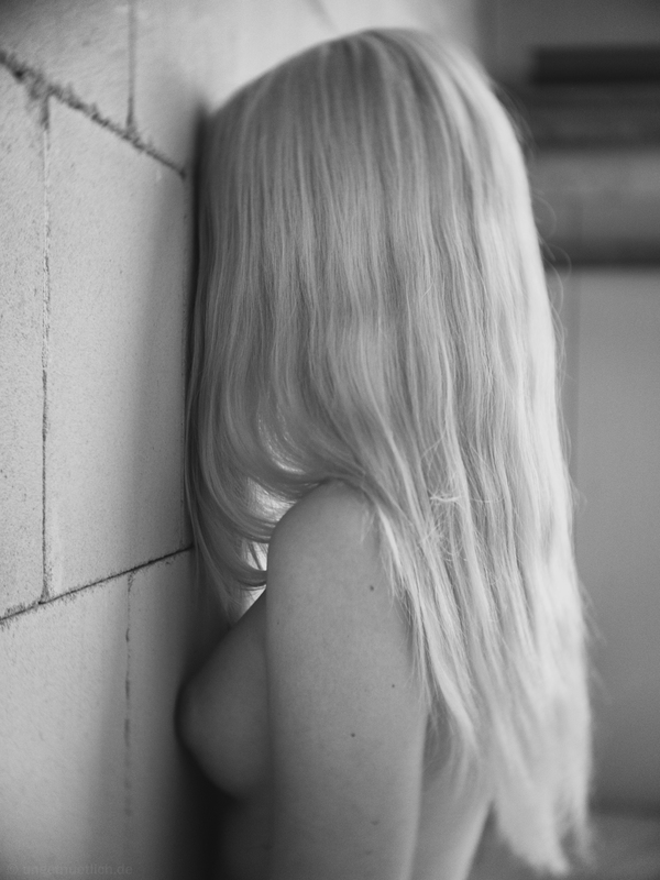 LWH3174 - &copy; ungemuetlich | Nude