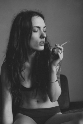 Black and White  photography by Model Alva Marleen ★58 | STRKNG