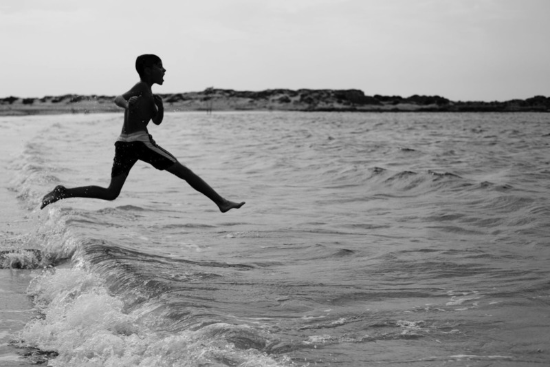 flying kid - &copy; Victor Bezrukov | Menschen