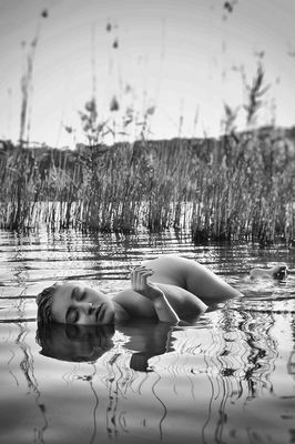 Insonnia / Schwarz-weiss  Fotografie von Fotografin irene fittipaldi ★5 | STRKNG