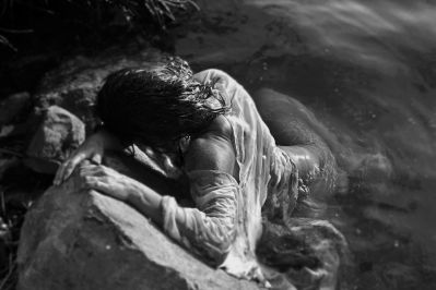 Lost / Schwarz-weiss  Fotografie von Fotografin irene fittipaldi ★5 | STRKNG