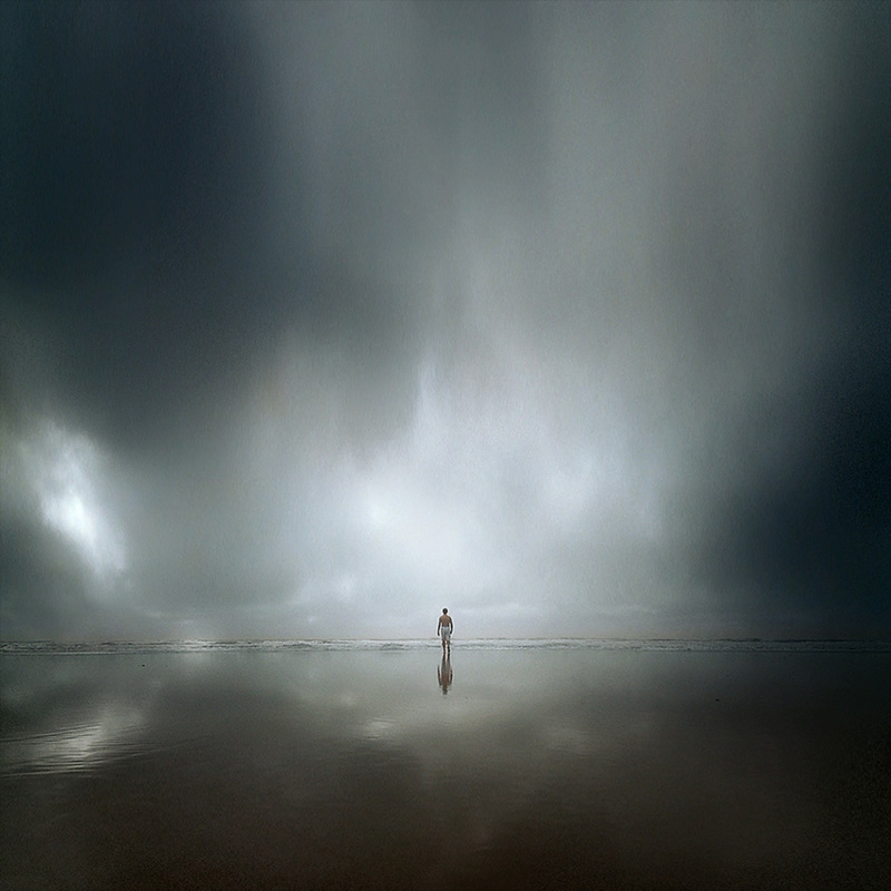 i alone - &copy; Andy Lee | Fine Art