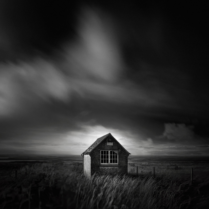 please replace the handset and try again - &copy; Andy Lee | Black and White