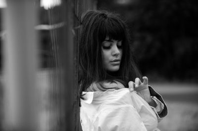 ask me / Black and White  photography by Photographer Sandra Doornbos ★4 | STRKNG