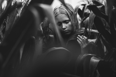 Desire / Schwarz-weiss  Fotografie von Fotografin tausendschön photographie ★3 | STRKNG