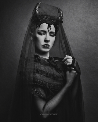 Mode / Beauty  Fotografie von Model Triz Täss ★38 | STRKNG