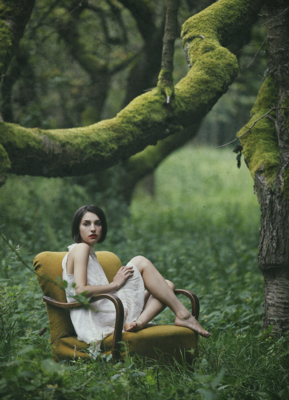 alone / Portrait  Fotografie von Fotografin Claudia Gerhard ★17 | STRKNG