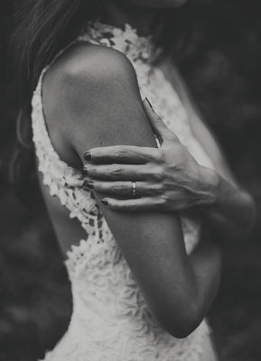 Detail / Hochzeit  Fotografie von Fotografin Claudia Gerhard ★17 | STRKNG