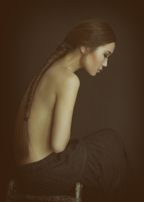 Yumi / Portrait  photography by Photographer Claudia Gerhard ★17 | STRKNG