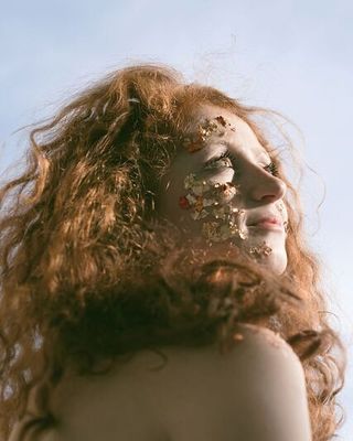 LIONESS / Conceptual  photography by Photographer Nic Foster | STRKNG