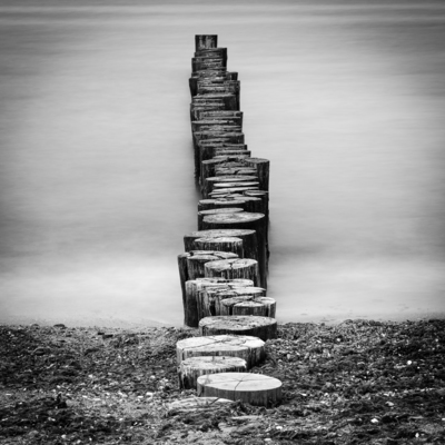 lost in time / Schwarz-weiss  Fotografie von Fotografin Manja Peeters ★2 | STRKNG