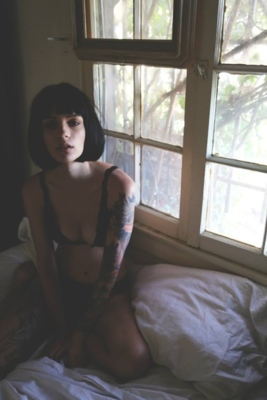 Mood  photography by Model Jessica Drew ★77 | STRKNG