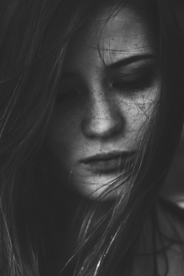 . / Portrait  photography by Photographer Fernanda Ramirez ★20 | STRKNG