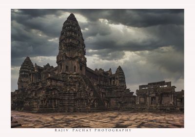 Sunrise in Angkor Vat / Architektur  Fotografie von Fotograf Morpheus2004 | STRKNG