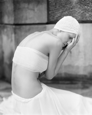 inna / Portrait  photography by Photographer Iwona Aleksandrowicz ★3 | STRKNG