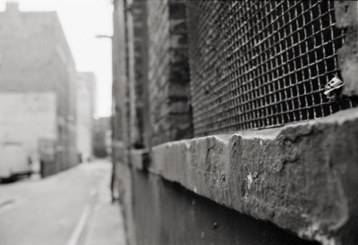 Scrap / Street  Fotografie von Fotograf Andy Freer ★2 | STRKNG