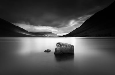 Last Lights, Loch Etive, Glencoe, Scotland, 2016 / Fine Art  Fotografie von Fotograf Arnaud Bathiard ★10 | STRKNG