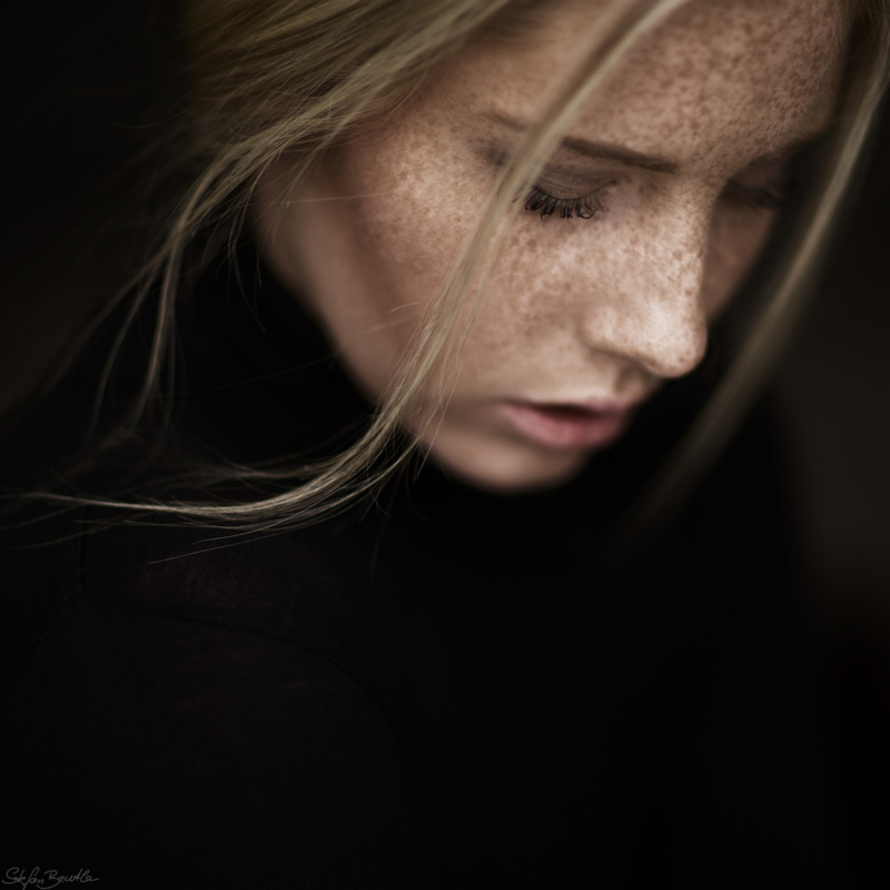 fragile - &copy; Stefan Beutler | Portrait