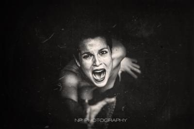 Schwer in Worte zu fassen / Portrait  Fotografie von Fotografin Bilderwelten NP Photography | STRKNG