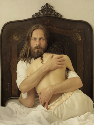 Untitled from &quot;History of a Birth&quot; series / Portrait  Fotografie von Fotografin Magdalena Franczuk ★32 | STRKNG