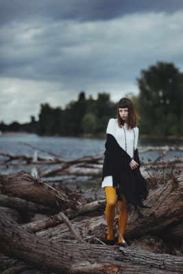 Lisa-Marie / Menschen  Fotografie von Fotograf RupertT ★16 | STRKNG