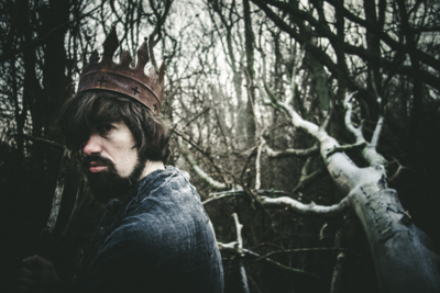 The lost king / Menschen  Fotografie von Model John-Erik ★8 | STRKNG