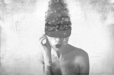 Black and White  photography by Photographer Victoria lo. ★12 | STRKNG