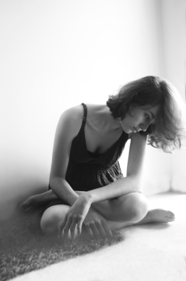 Valen / Portrait  photography by Photographer Kevin Salcedo ★3 | STRKNG