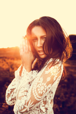 Sun is up / Portrait  photography by Photographer Kristina Hader | STRKNG