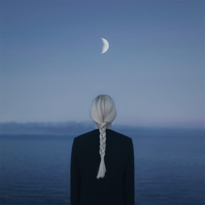 The Illumination in the Dark / Fine Art  Fotografie von Fotograf Gabriel Isak ★5 | STRKNG