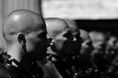 Athens_war_zone / Schwarz-weiss  Fotografie von Fotograf Leonidas | STRKNG