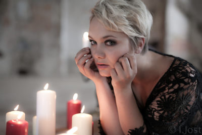 Candle lights / Portrait  Fotografie von Fotografin I. Jost | STRKNG