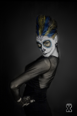 Marta Caterina / Fashion / Beauty  photography by Photographer jota lux | STRKNG