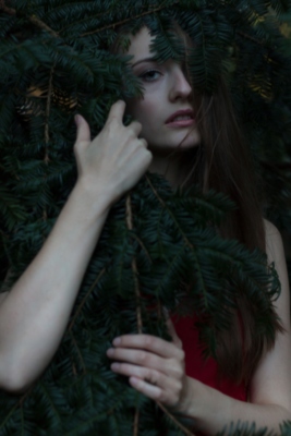 sophie in the woods. / People  photography by Photographer Pic:Iso | STRKNG