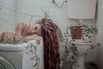 Erba / Conceptual  photography by Photographer Stefania Sammarro ★1 | STRKNG