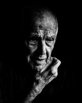 Duilio Marzio / Portrait  Fotografie von Fotografin Betina La Plante ★1 | STRKNG