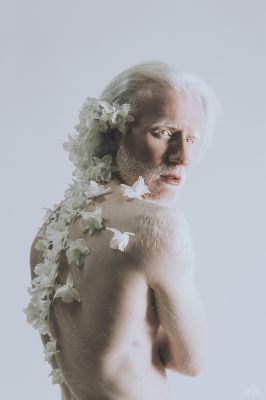 maschall / Fine Art  Fotografie von Fotografin Ana Lora ★76 | STRKNG